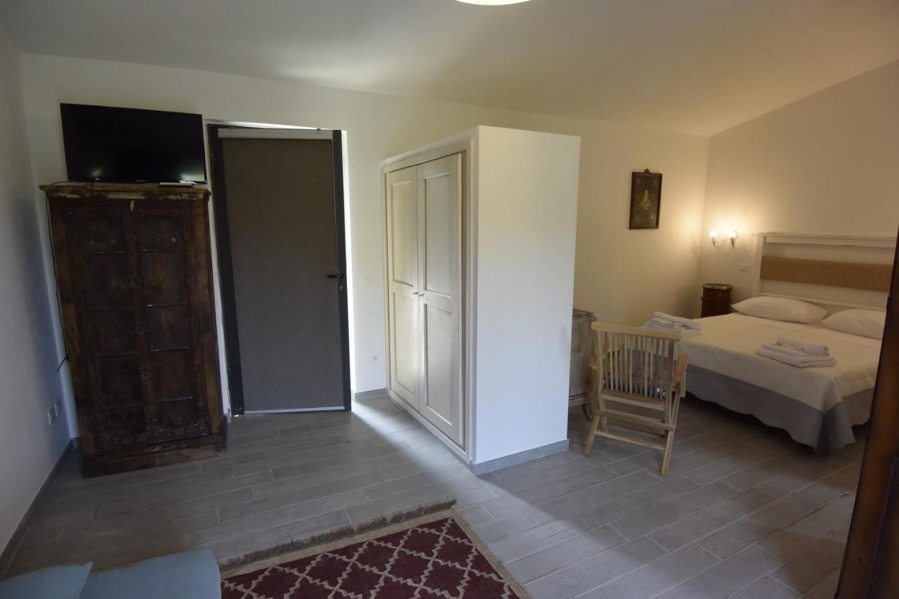 Agriturismo La Fontaccia Montiano  Eksteriør billede